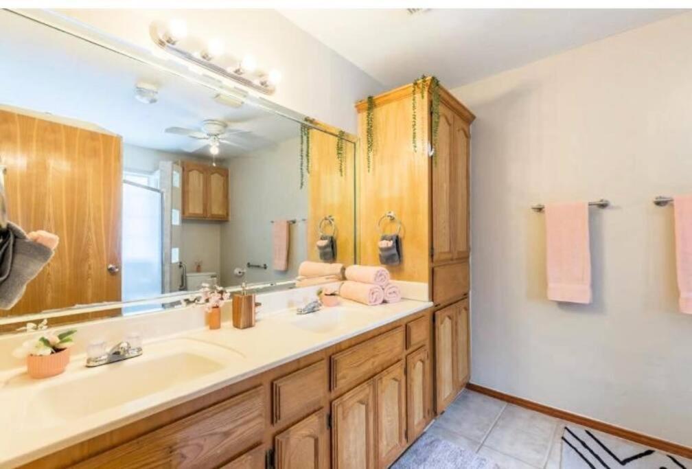 Mcallen 4Br With Pool, Shopping & More المظهر الخارجي الصورة